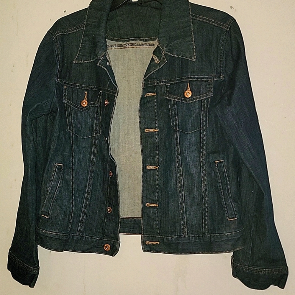 Womens BlueJean Jacket. Size Large